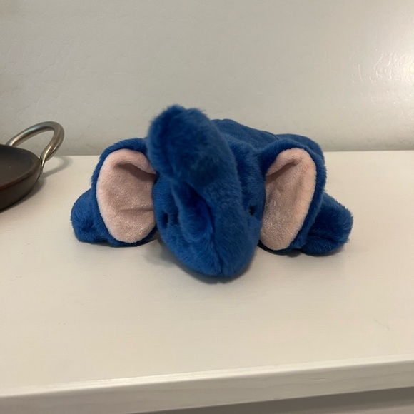 TY Beanie Baby “Peanut” the Elephant Collection. - Picture 17 of 17